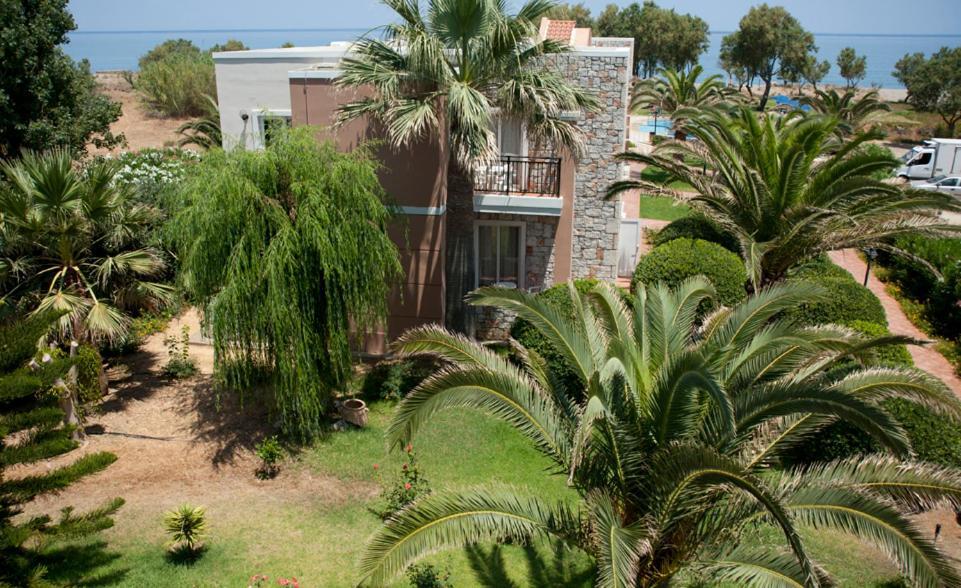 Lito Beach Hotel 雅拉尼奥 外观 照片
